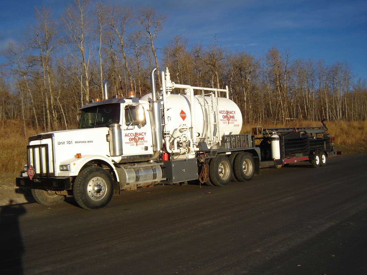 Accuracy Online PT 101 totally mobile separator unit and flow-line trailer
